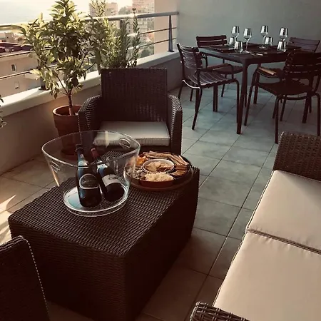 F2 Grand Standing Apartment *
