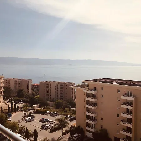 Apartment F2 Grand Standing